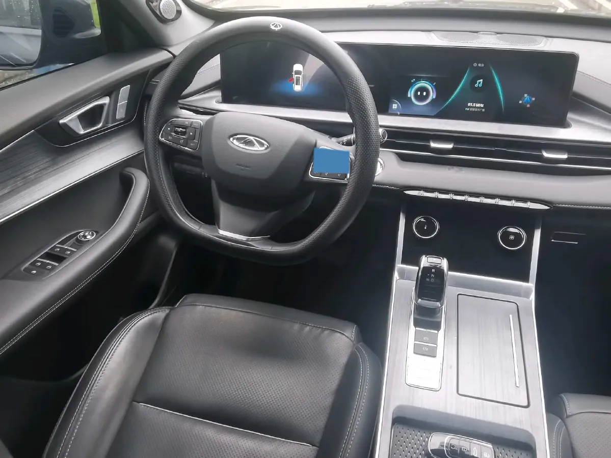 2021 Chery Tiggo 7 Plus 1.5T 156HP L4 CVT,autocango,china used car exporter,china ev exporter,chinese used car exporter,chinese used ev exporter