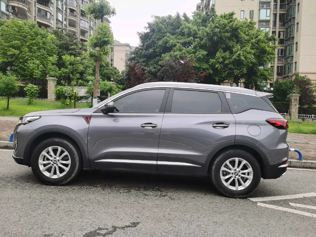 2021 Chery Tiggo 7 Plus 1.5T 156HP L4 CVT,autocango,china used car exporter,china ev exporter,chinese used car exporter,chinese used ev exporter