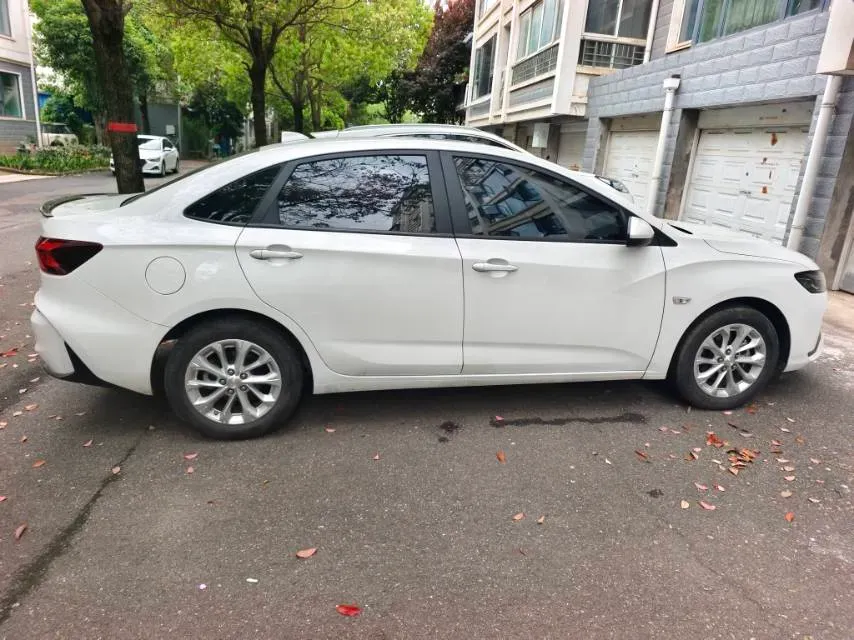 2023 Chevrolet Monza 1.5L 113HP L4 6DCT,autocango,china used car exporter,china ev exporter,chinese used car exporter,chinese used ev exporter