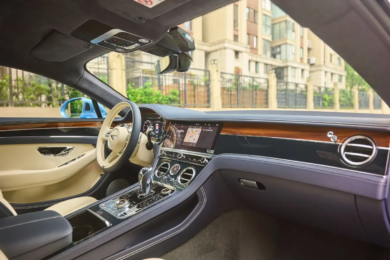 2020 Bentley Continental 4.0T 549HP V8 8DCT,autocango,china used car exporter,china ev exporter,chinese used car exporter,chinese used ev exporter