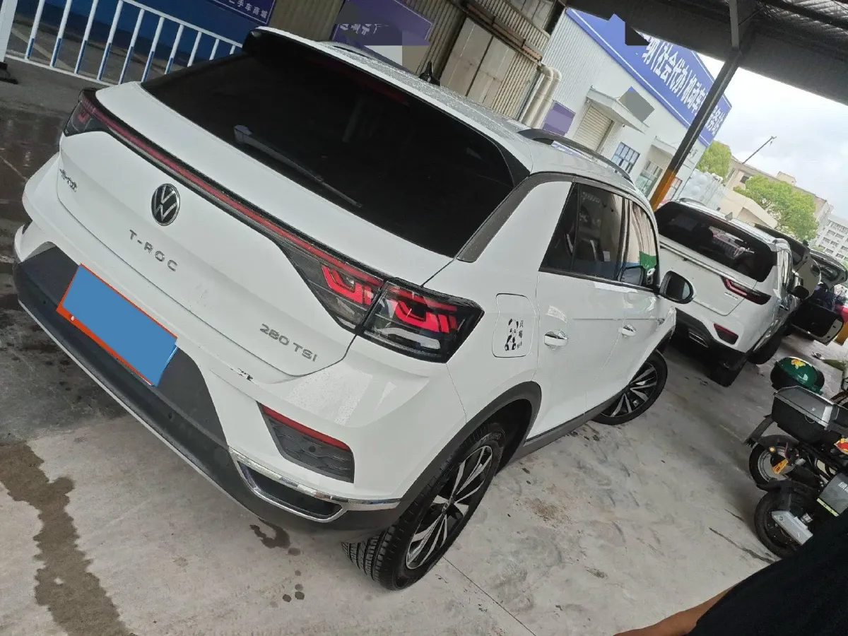 2023 Volkswagen T-Roc 1.4T 150HP L4 7DCT,autocango,china used car exporter,china ev exporter,chinese used car exporter,chinese used ev exporter