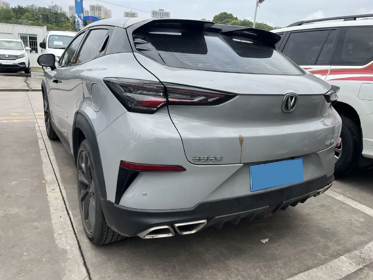 2020 ChangAn UNI-T 1.5T 180HP L4 7DCT,autocango,china used car exporter,china ev exporter,chinese used car exporter,chinese used ev exporter