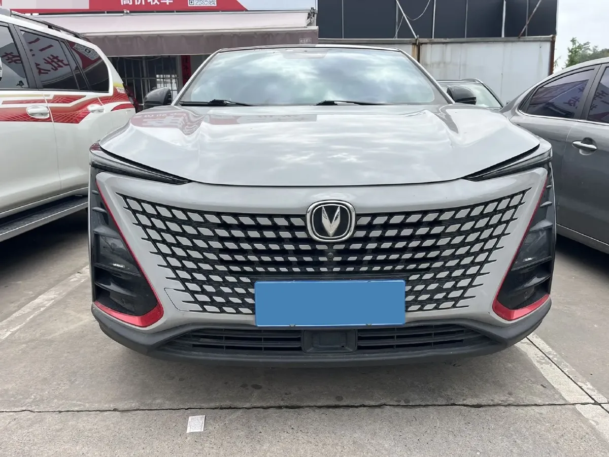 2020 ChangAn UNI-T 1.5T 180HP L4 7DCT,autocango,china used car exporter,china ev exporter,chinese used car exporter,chinese used ev exporter