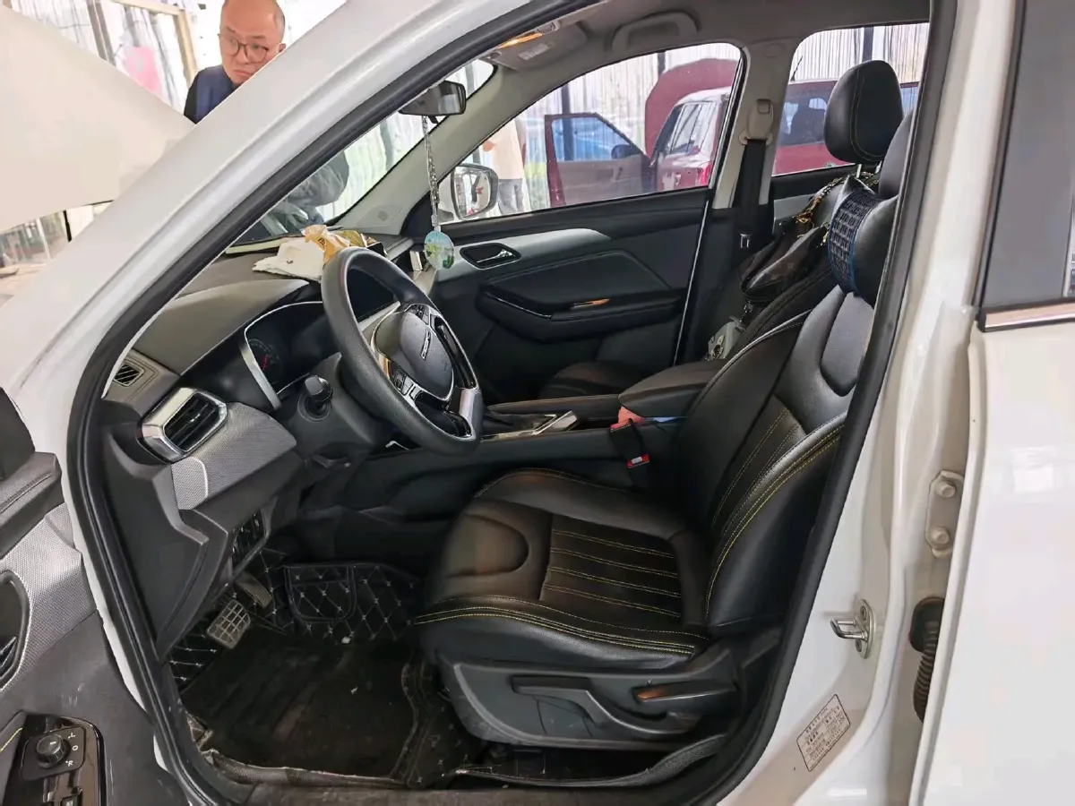 2019 BeiJing Auto X3 1.5T 150HP L4 CVT,autocango,china used car exporter,china ev exporter,chinese used car exporter,chinese used ev exporter