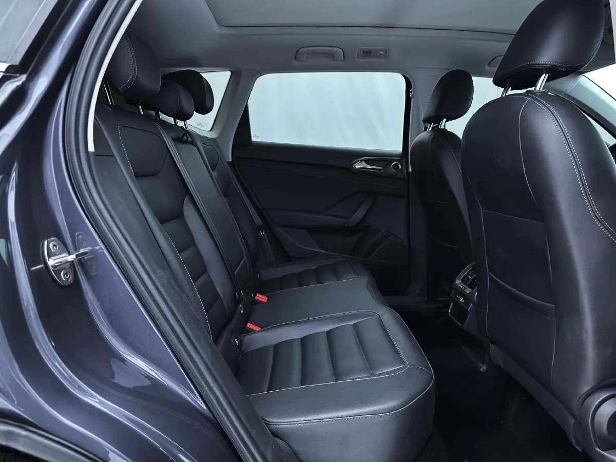 2021 Volkswagen Tharu 1.4T 150HP L4 7DCT,autocango,china used car exporter,china ev exporter,chinese used car exporter,chinese used ev exporter