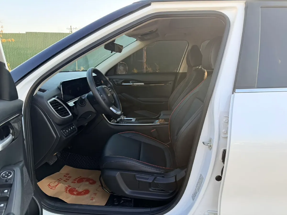 2023 Kia Seltos 1.5L 115HP L4 CVT,autocango,china used car exporter,china ev exporter,chinese used car exporter,chinese used ev exporter