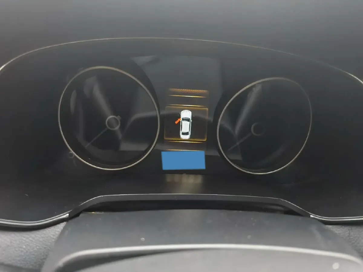 2017 HongQi H7 1.8T 188HP L4 6AT,autocango,china used car exporter,china ev exporter,chinese used car exporter,chinese used ev exporter