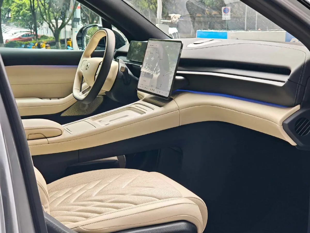 2025 NIO ES6 BEV,autocango,china used car exporter,china ev exporter,chinese used car exporter,chinese used ev exporter