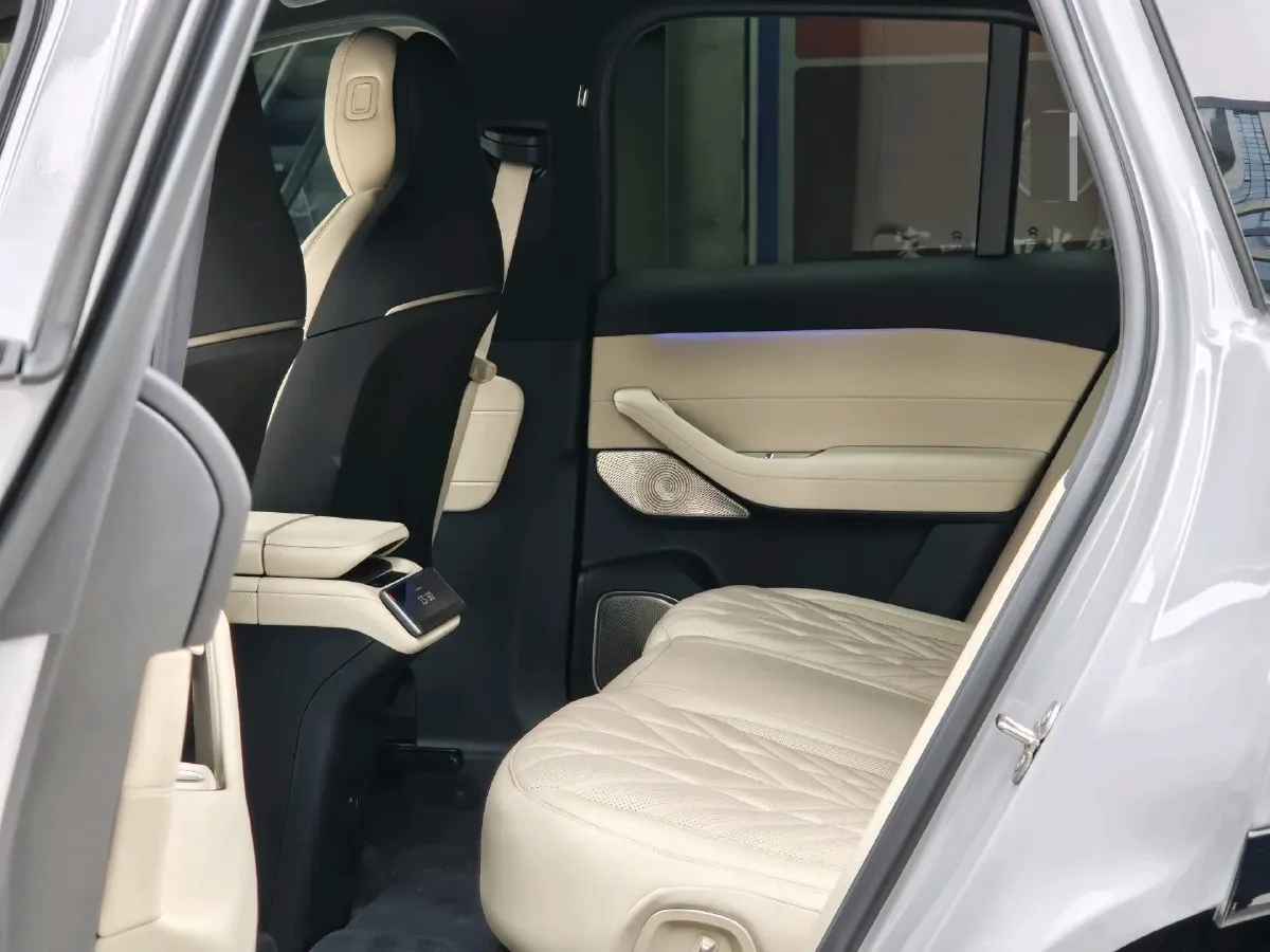 2025 NIO ES6 BEV,autocango,china used car exporter,china ev exporter,chinese used car exporter,chinese used ev exporter