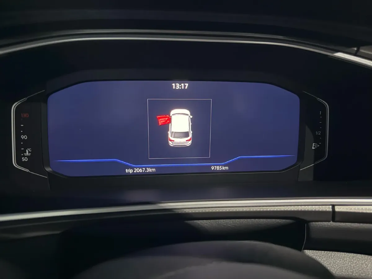 2024 Volkswagen T-Roc 1.5T 160HP L4 7DCT,autocango,china used car exporter,china ev exporter,chinese used car exporter,chinese used ev exporter