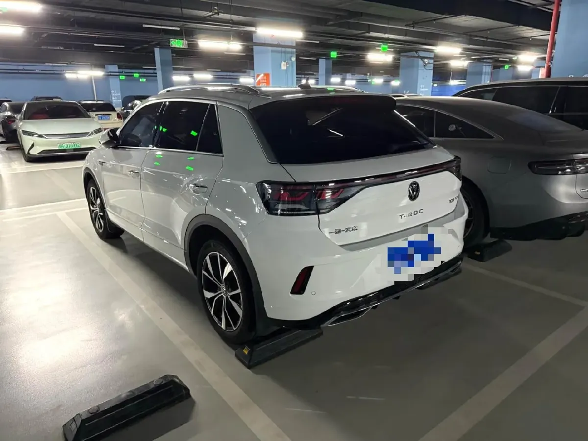 2024 Volkswagen T-Roc 1.5T 160HP L4 7DCT,autocango,china used car exporter,china ev exporter,chinese used car exporter,chinese used ev exporter