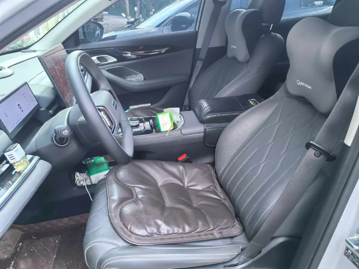 2025 Geely Galaxy A7 1.5L 112HP L4 1DHT PHEV,autocango,china used car exporter,china ev exporter,chinese used car exporter,chinese used ev exporter