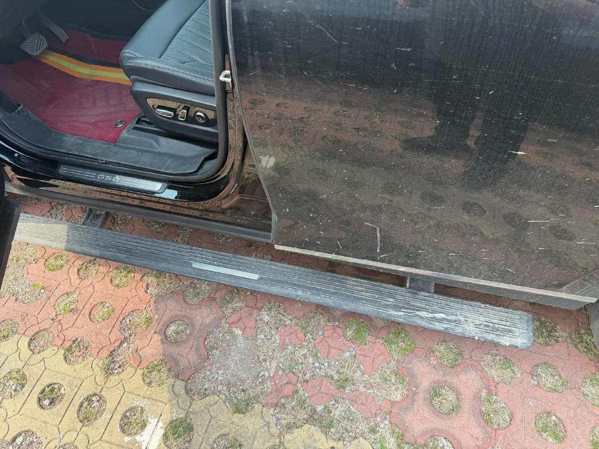 2022 GAC Trumpchi GS8 2.0T 252HP L4 8AT,autocango,china used car exporter,china ev exporter,chinese used car exporter,chinese used ev exporter