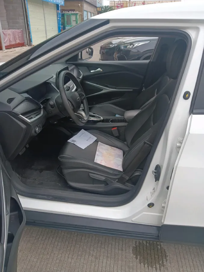 2022 Chevrolet Menlo BEV 61.1KWH,autocango,china used car exporter,china ev exporter,chinese used car exporter,chinese used ev exporter