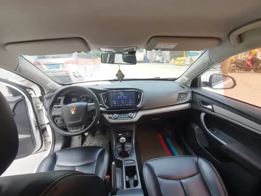 2017 Roewe 360 1.5L 109HP L4 5MT,autocango,china used car exporter,china ev exporter,chinese used car exporter,chinese used ev exporter