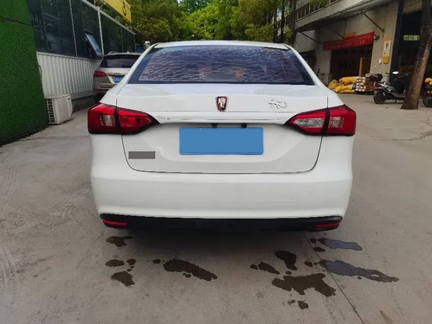 2017 Roewe 360 1.5L 109HP L4 5MT,autocango,china used car exporter,china ev exporter,chinese used car exporter,chinese used ev exporter
