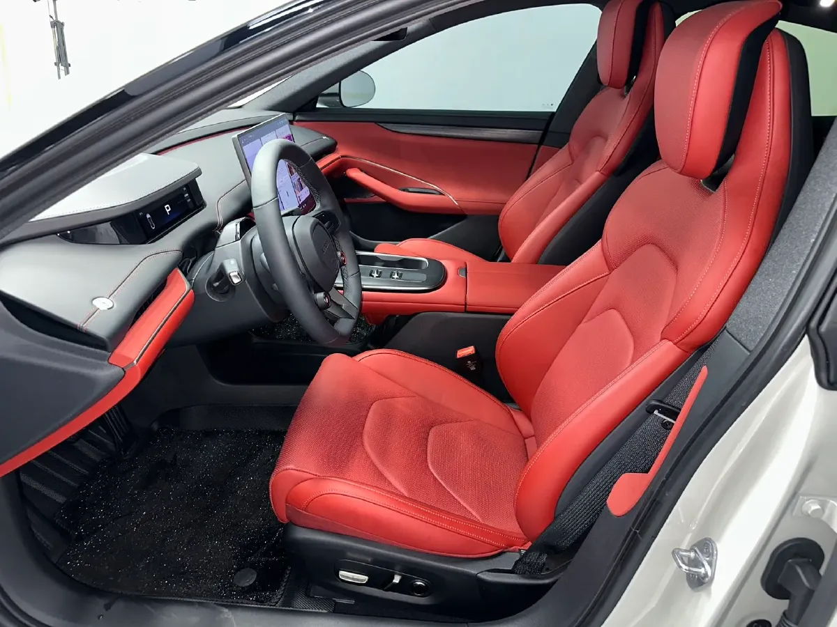 2024 MI SU7 BEV 73.6KWH,autocango,china used car exporter,china ev exporter,chinese used car exporter,chinese used ev exporter