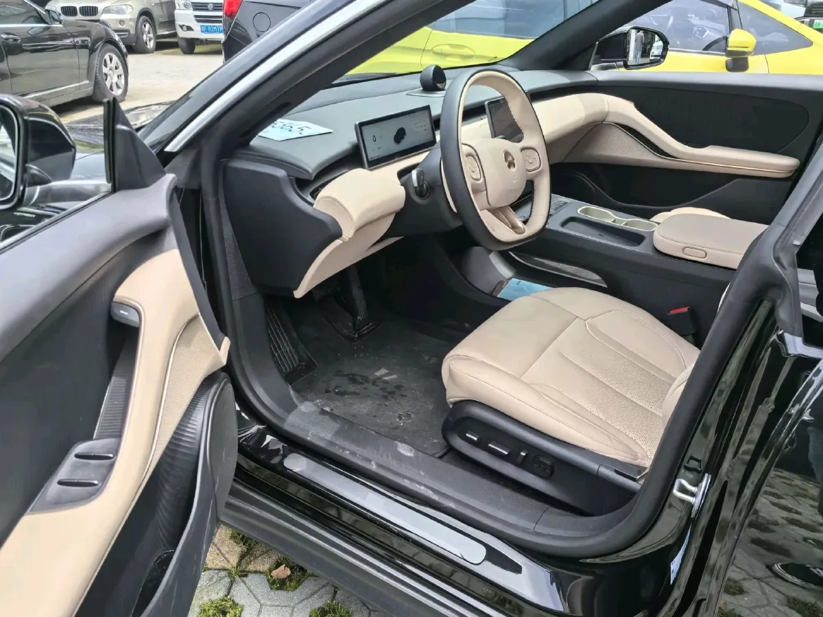 2024 NIO ET5T BEV 75KWH,autocango,china used car exporter,china ev exporter,chinese used car exporter,chinese used ev exporter