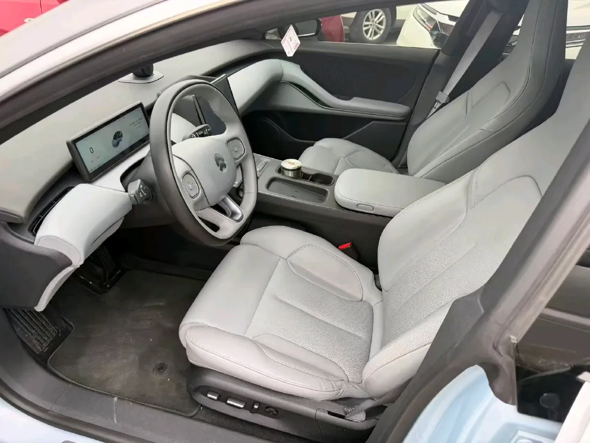 2022 JunTian HeiWuShi Youth 2.0T 203HP L4 6AT,autocango,china used car exporter,china ev exporter,chinese used car exporter,chinese used ev exporter