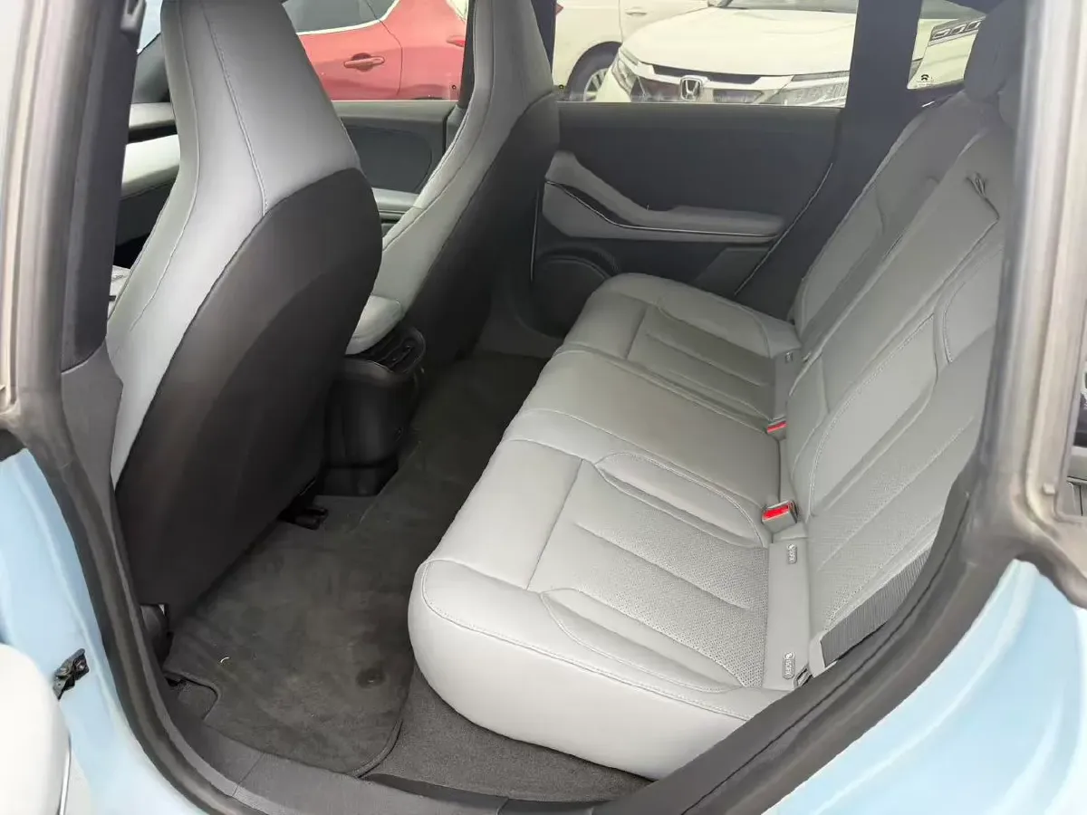 2022 JunTian HeiWuShi Youth 2.0T 203HP L4 6AT,autocango,china used car exporter,china ev exporter,chinese used car exporter,chinese used ev exporter