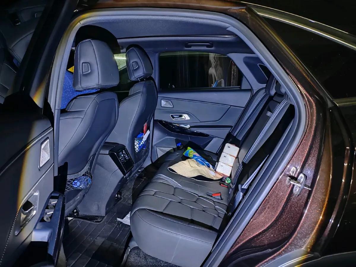 2018 DS 7 1.6T 220HP L4 8AT,autocango,china used car exporter,china ev exporter,chinese used car exporter,chinese used ev exporter