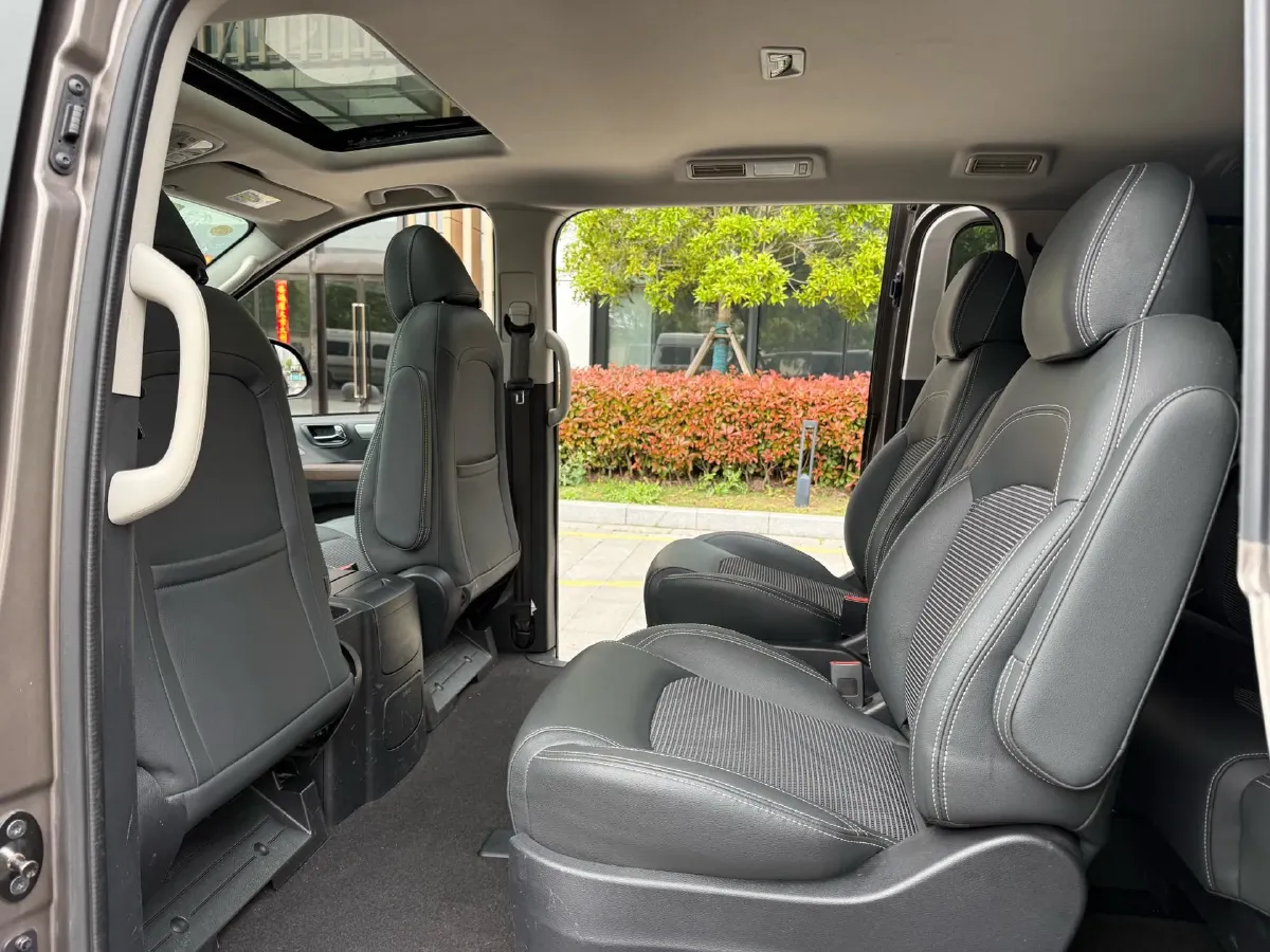 2016 MAXUS G10 2.0T 224HP L4 6AT,autocango,china used car exporter,china ev exporter,chinese used car exporter,chinese used ev exporter