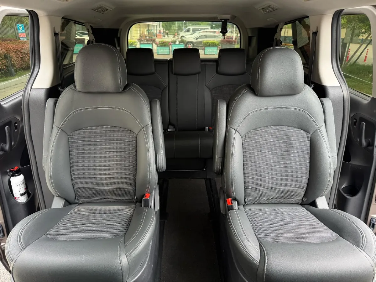 2016 MAXUS G10 2.0T 224HP L4 6AT,autocango,china used car exporter,china ev exporter,chinese used car exporter,chinese used ev exporter