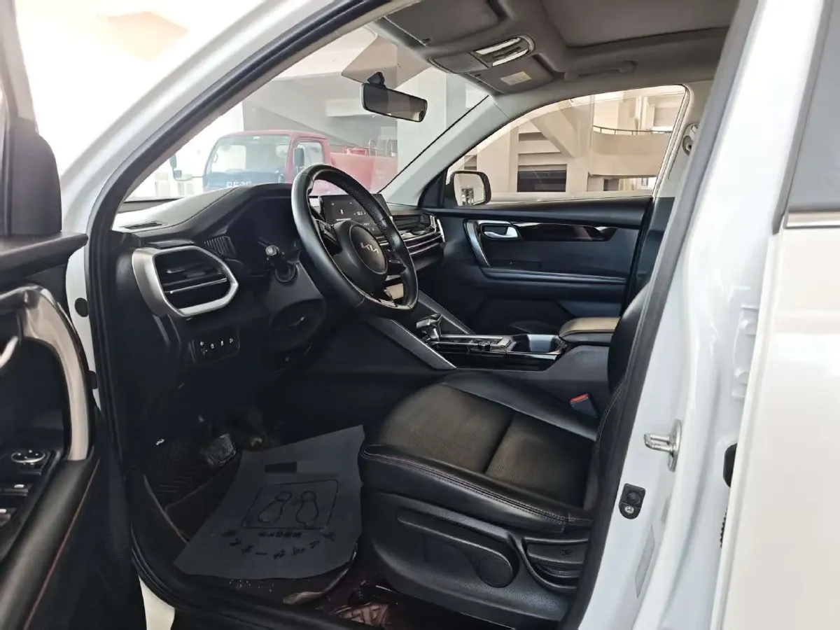 2021 Kia Sportage R 2.0L 161HP L4 6AT,autocango,china used car exporter,china ev exporter,chinese used car exporter,chinese used ev exporter