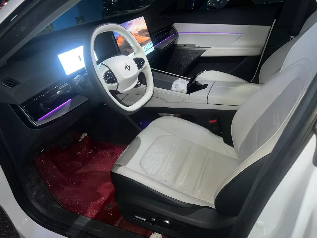 2024 DongFeng eπ eπ007 REEV 105HP REEV 28.4KWH,autocango,china used car exporter,china ev exporter,chinese used car exporter,chinese used ev exporter