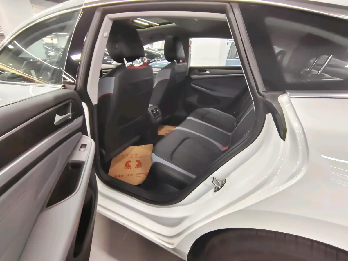 2025 Volkswagen Lamando 1.4T 150HP L4 7DCT,autocango,china used car exporter,china ev exporter,chinese used car exporter,chinese used ev exporter