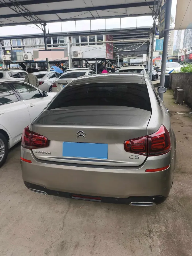 2017 Citroen C5 1.6T 167HP L4 6AT,autocango,china used car exporter,china ev exporter,chinese used car exporter,chinese used ev exporter