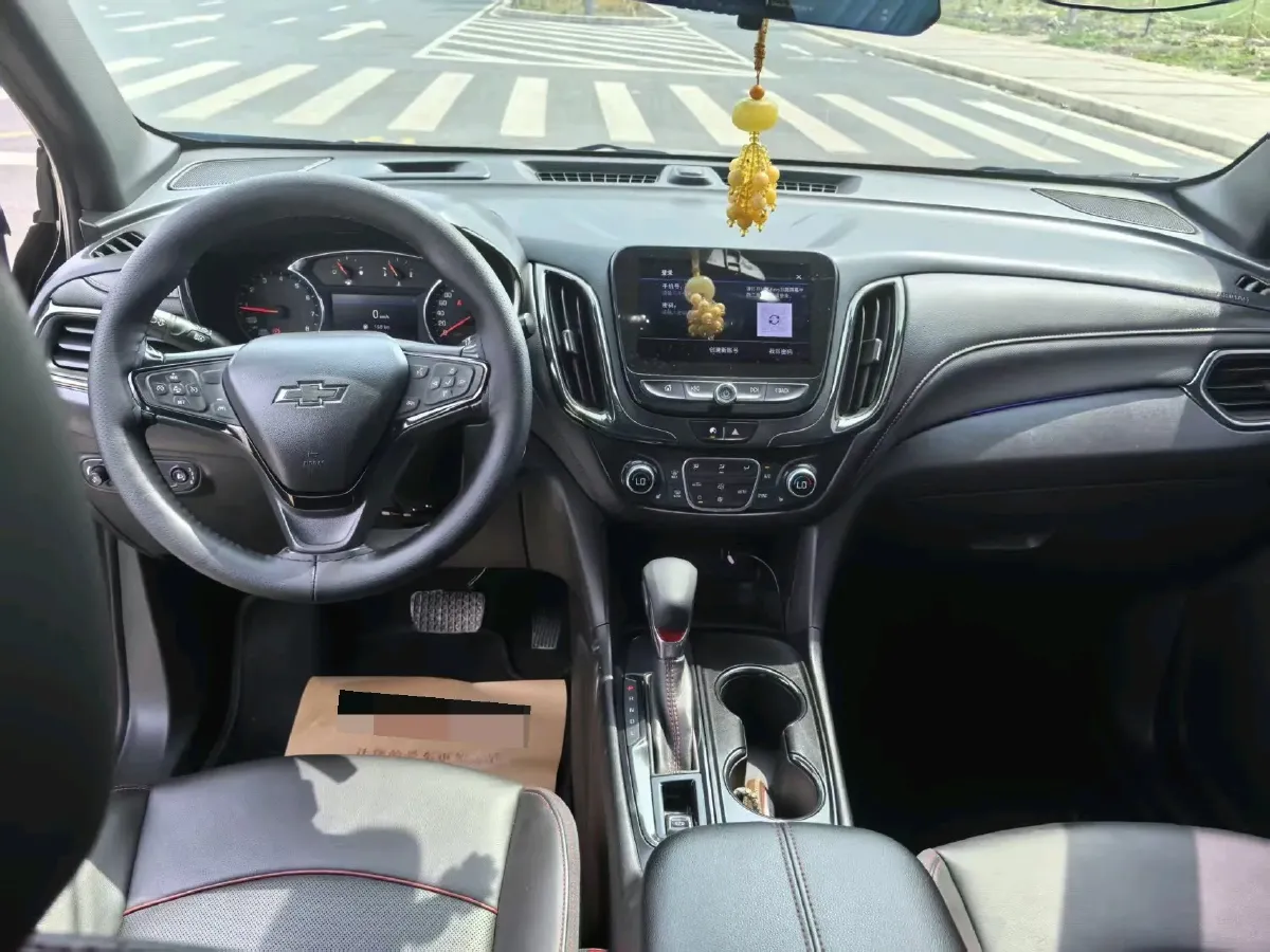 2021 Chevrolet Equinox 2.0T 237HP L4 9AT,autocango,china used car exporter,china ev exporter,chinese used car exporter,chinese used ev exporter