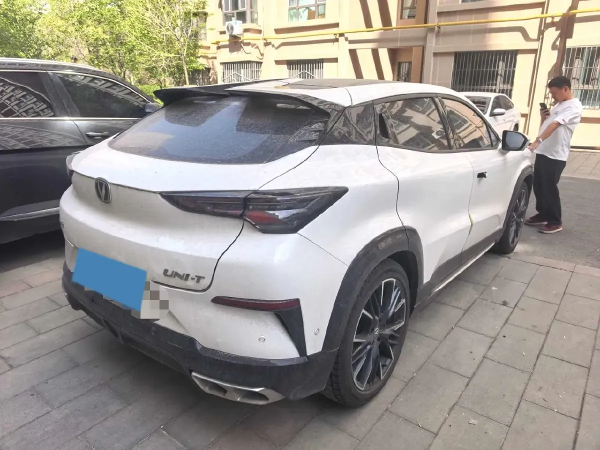 2023 ChangAn UNI-T 1.5T 188HP L4 7DCT,autocango,china used car exporter,china ev exporter,chinese used car exporter,chinese used ev exporter