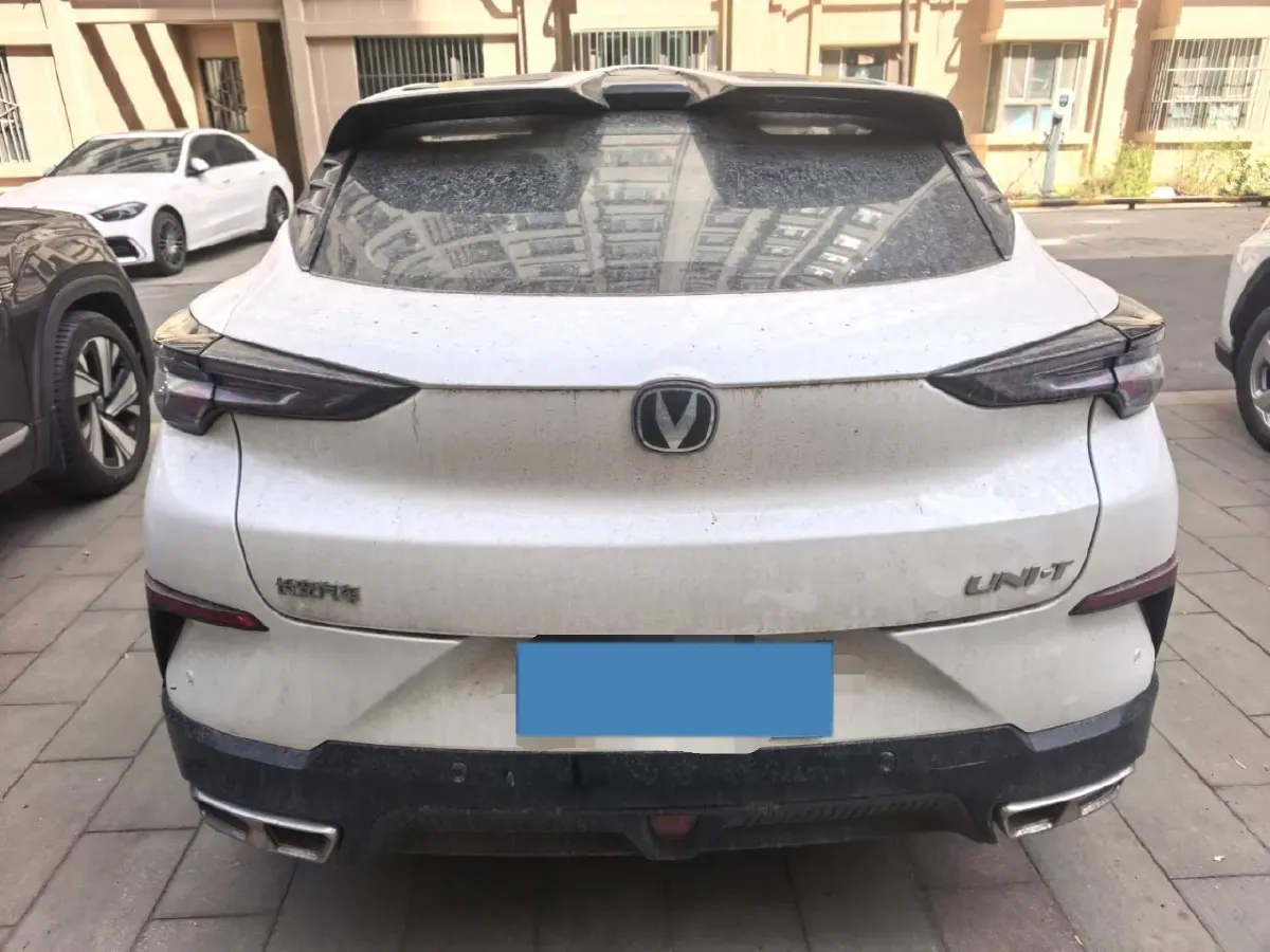 2023 ChangAn UNI-T 1.5T 188HP L4 7DCT,autocango,china used car exporter,china ev exporter,chinese used car exporter,chinese used ev exporter