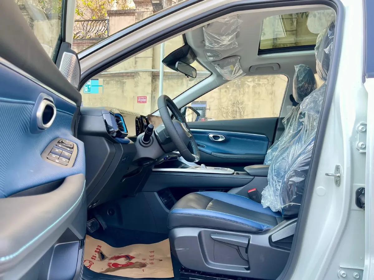 2026 GAC Trumpchi GS3 1.5T 177HP L4 7DCT,autocango,china used car exporter,china ev exporter,chinese used car exporter,chinese used ev exporter