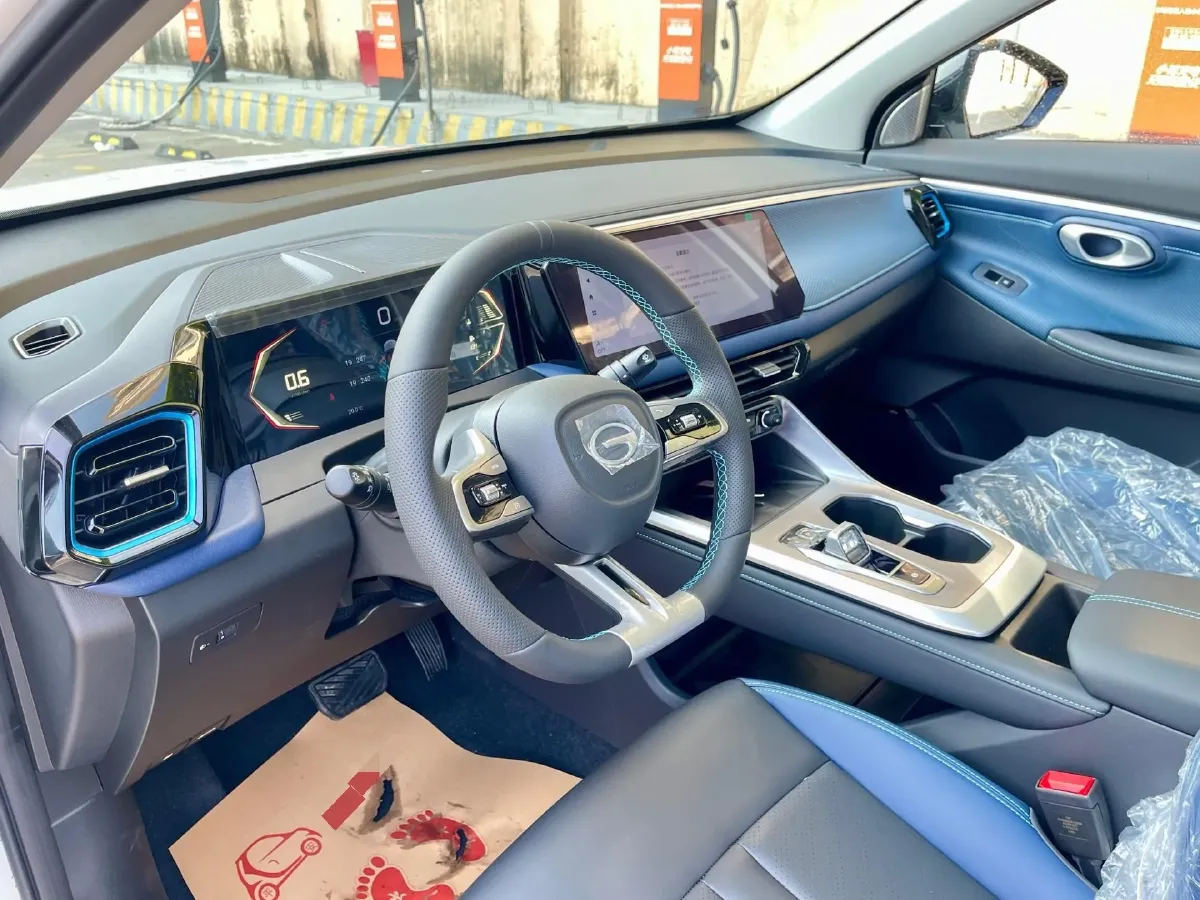 2026 GAC Trumpchi GS3 1.5T 177HP L4 7DCT,autocango,china used car exporter,china ev exporter,chinese used car exporter,chinese used ev exporter