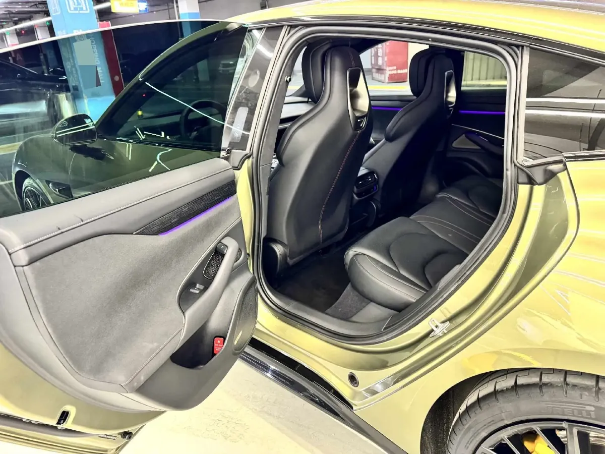 2024 MI SU7 BEV 101KWH,autocango,china used car exporter,china ev exporter,chinese used car exporter,chinese used ev exporter