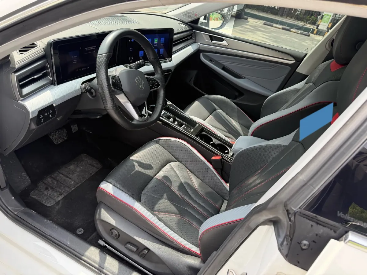 2022 Skoda Superb 2.0T 186HP L4 7DCT,autocango,china used car exporter,china ev exporter,chinese used car exporter,chinese used ev exporter