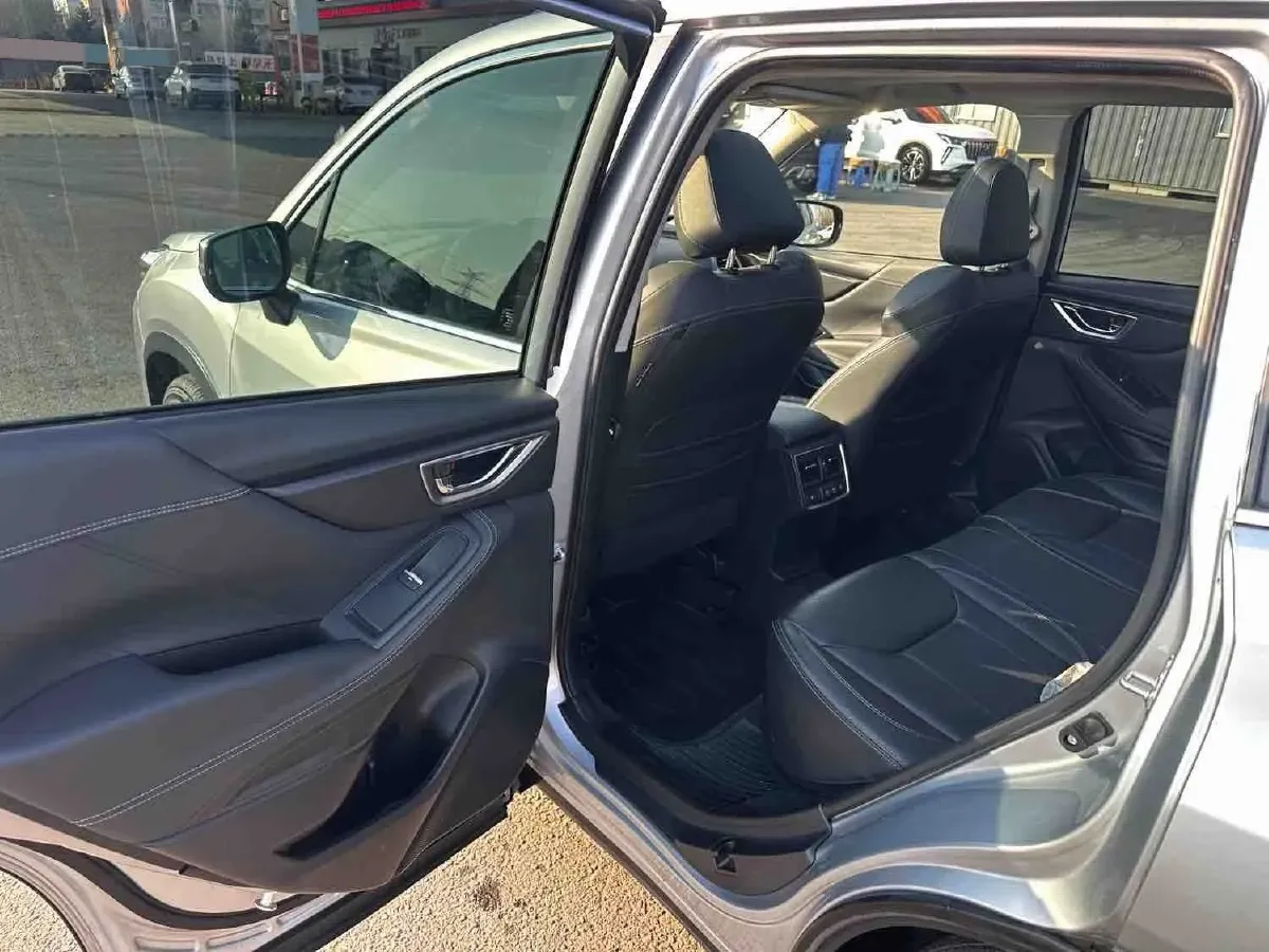 2021 Subaru Forester 2.0L 154HP H4 CVT,autocango,china used car exporter,china ev exporter,chinese used car exporter,chinese used ev exporter