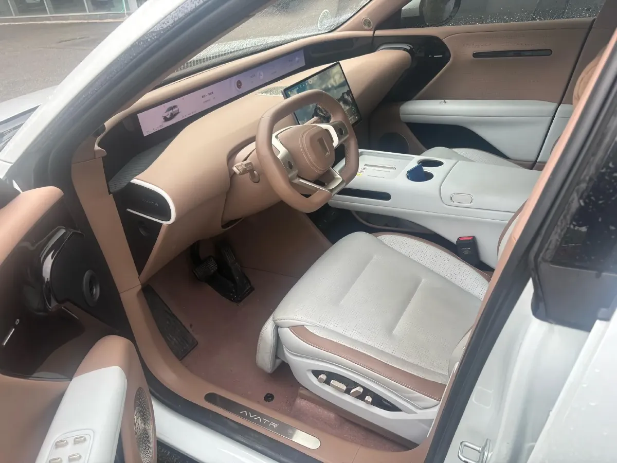 2024 Avatr 07 BEV 82.16KWH,autocango,china used car exporter,china ev exporter,chinese used car exporter,chinese used ev exporter