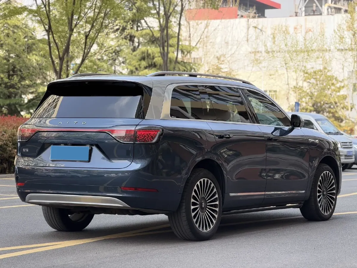 2024 AITO AITO M9 1.5T 152HP L4 REEV 42KWH,autocango,china used car exporter,china ev exporter,chinese used car exporter,chinese used ev exporter