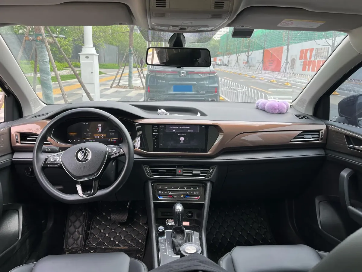 2022 Volkswagen Tharu 1.4T 150HP L4 7DCT,autocango,china used car exporter,china ev exporter,chinese used car exporter,chinese used ev exporter