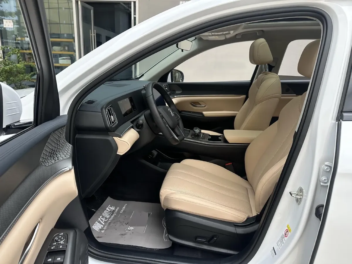 2025 BYD Song Pro 1.5L 101HP L4 E-CVT PHEV 12.9KWH,autocango,china used car exporter,china ev exporter,chinese used car exporter,chinese used ev exporter