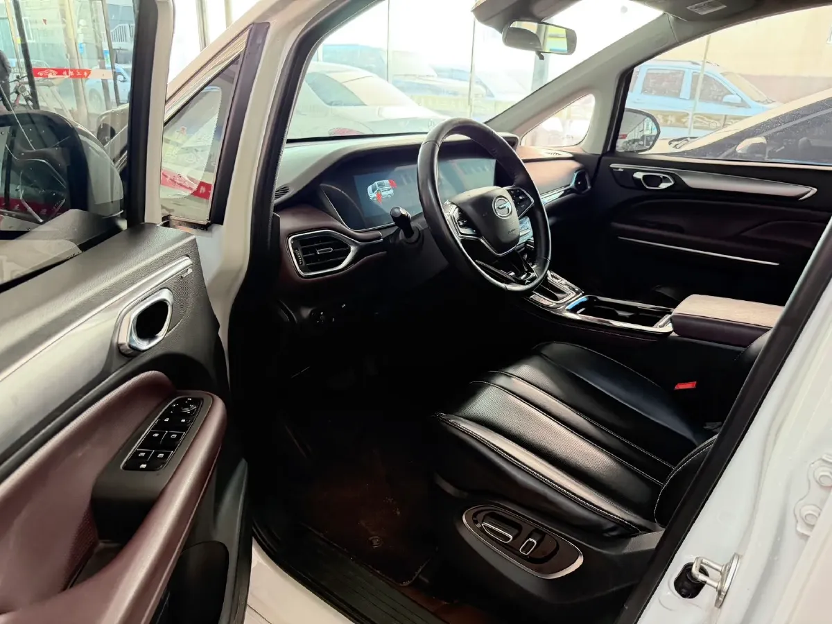 2023 GAC Trumpchi M6 1.5T 177HP L4 7DCT,autocango,china used car exporter,china ev exporter,chinese used car exporter,chinese used ev exporter