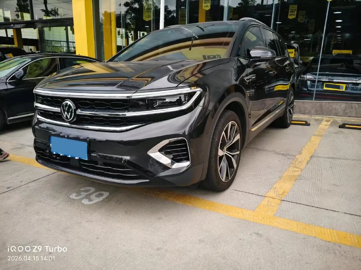 2023 Volkswagen Talagon 2.5T 299HP V6 7DCT,autocango,china used car exporter,china ev exporter,chinese used car exporter,chinese used ev exporter