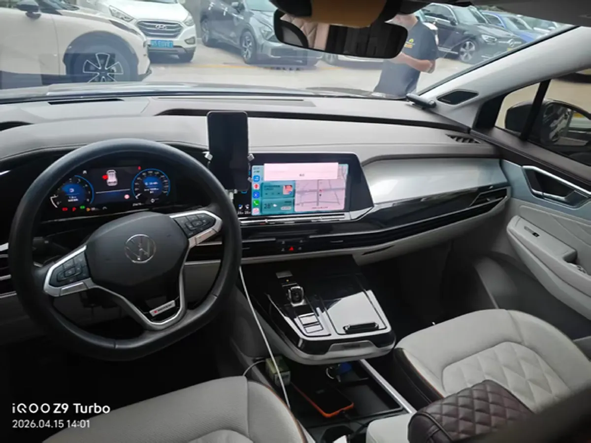 2023 Volkswagen Talagon 2.5T 299HP V6 7DCT,autocango,china used car exporter,china ev exporter,chinese used car exporter,chinese used ev exporter