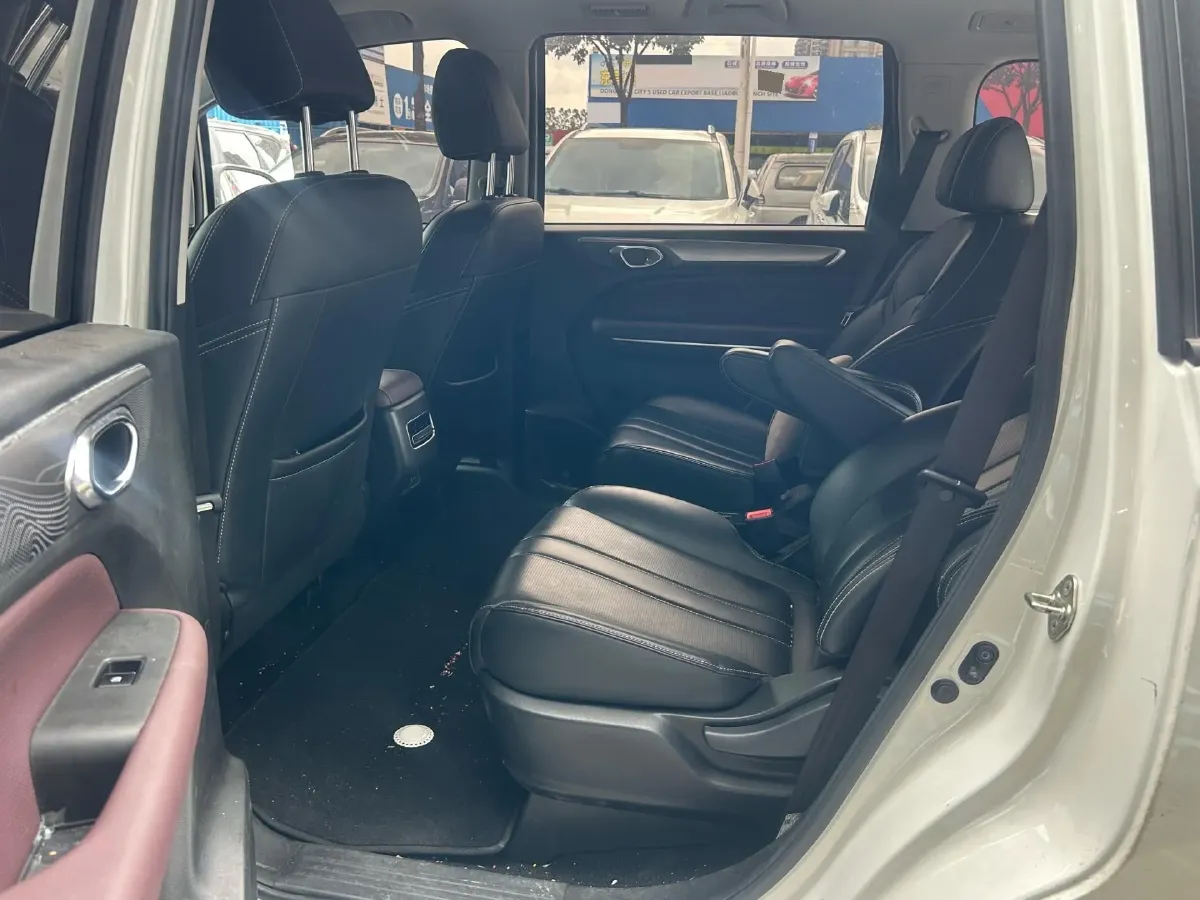 2023 GAC Trumpchi M6 1.5T 177HP L4 7DCT,autocango,china used car exporter,china ev exporter,chinese used car exporter,chinese used ev exporter