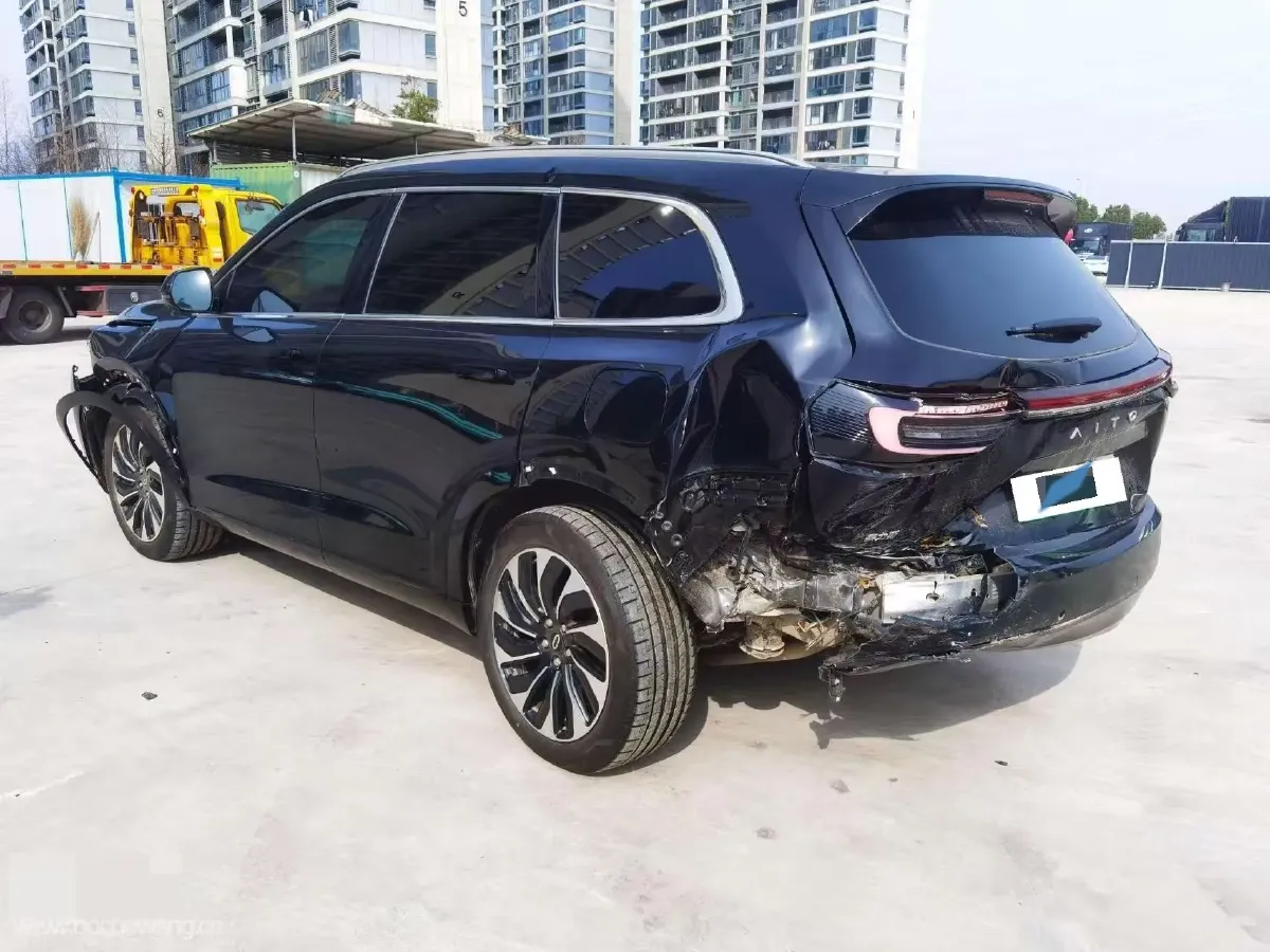 2024 AITO AITO M5 1.5T 152HP L4 REEV 42KWH,autocango,china used car exporter,china ev exporter,chinese used car exporter,chinese used ev exporter