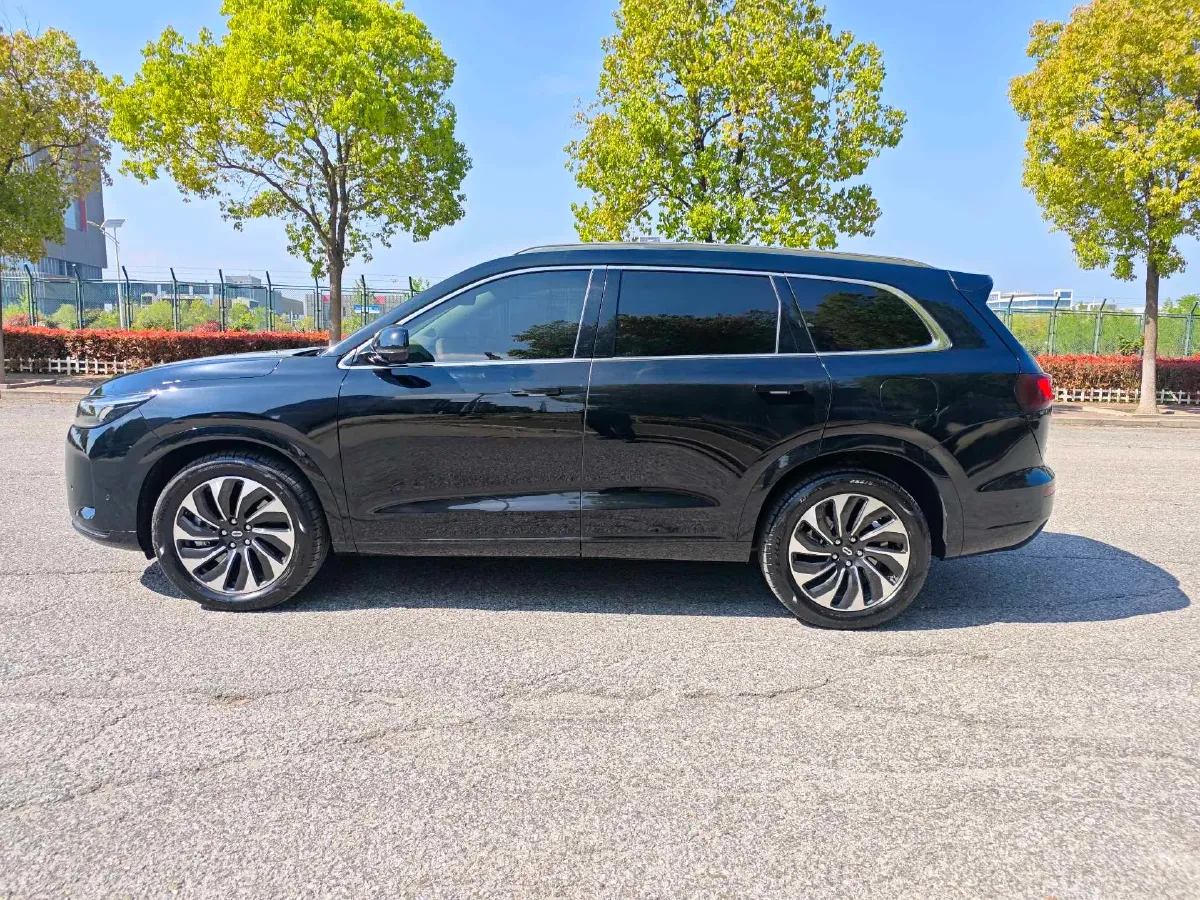 2024 AITO AITO M5 1.5T 152HP L4 REEV 42KWH,autocango,china used car exporter,china ev exporter,chinese used car exporter,chinese used ev exporter