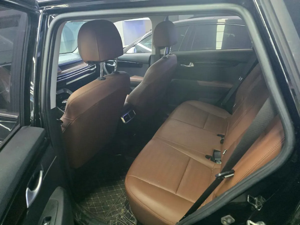 2021 Kia Sportage R 2.0L 161HP L4 6AT,autocango,china used car exporter,china ev exporter,chinese used car exporter,chinese used ev exporter